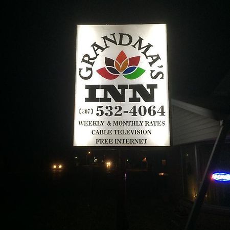 Grandmas Inn Торрингтон Экстерьер фото