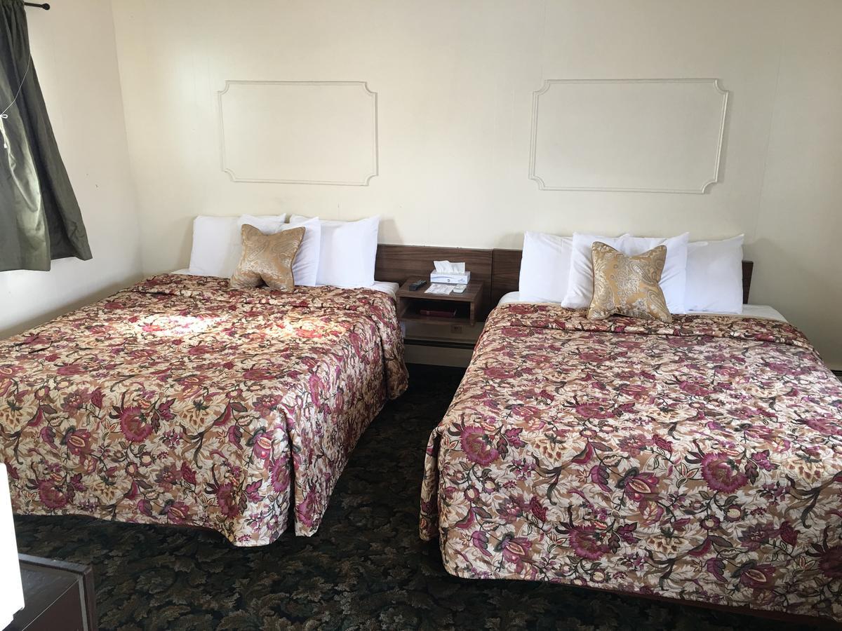 Grandmas Inn Торрингтон Экстерьер фото